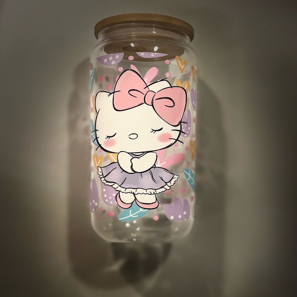 Hello Kitty 16oz glass cup